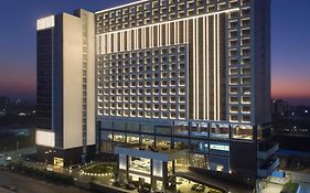 Hotel Taj Skyline Ahmedabad
